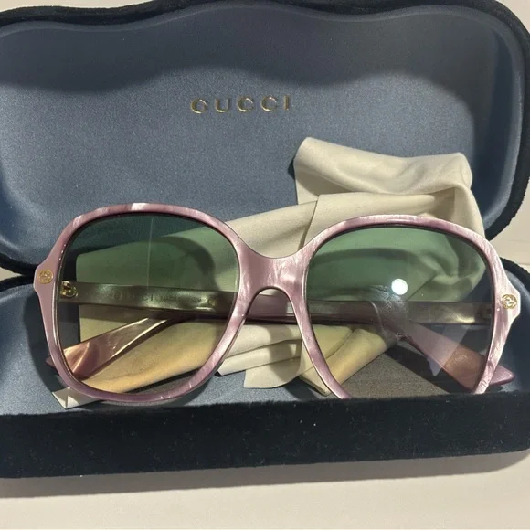 Gucci Purple Gradient Sunglasses - Picture 2 of 7